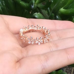 Pandora gold diamond flower ring size 8